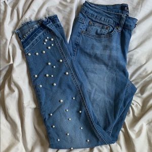 Size 6 earl jeans